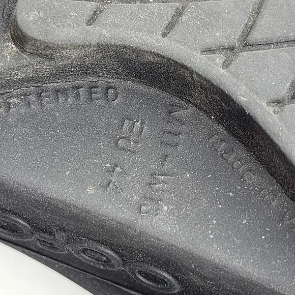 Oofas OOAH Black Slide Unisex Recovery Slip On Sandals Size 11 Woman's Size 13 - Picture 5 of 6